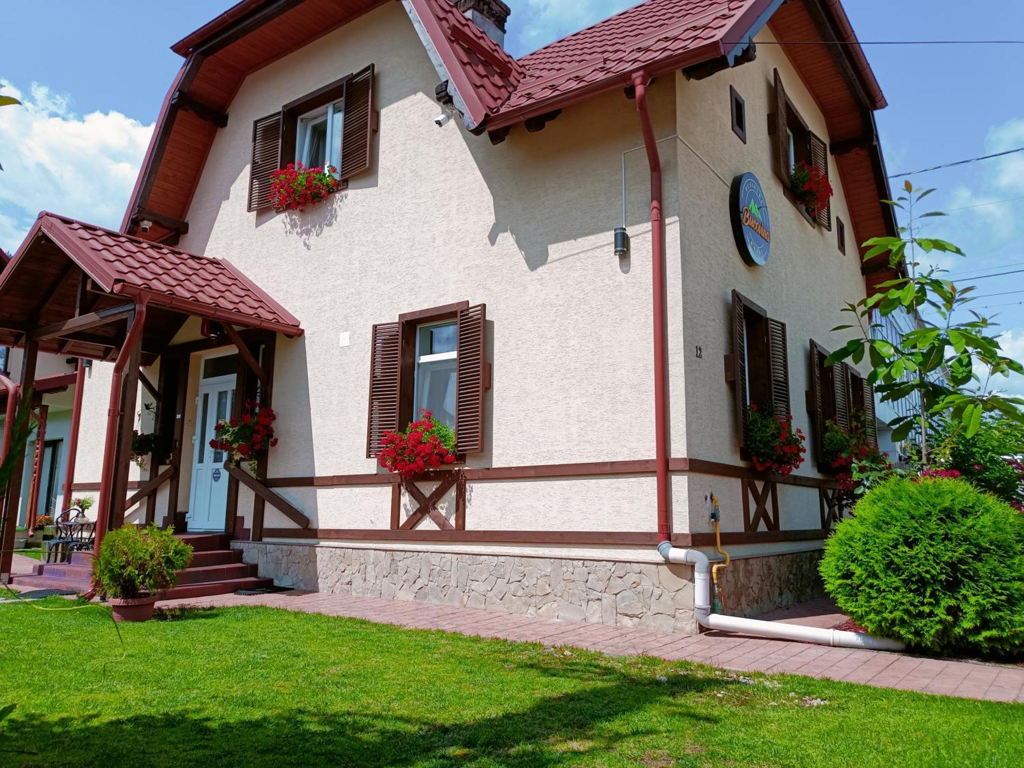Residence Rooms Bucovina Кимпулунг-Молдовенеск Екстер'єр фото