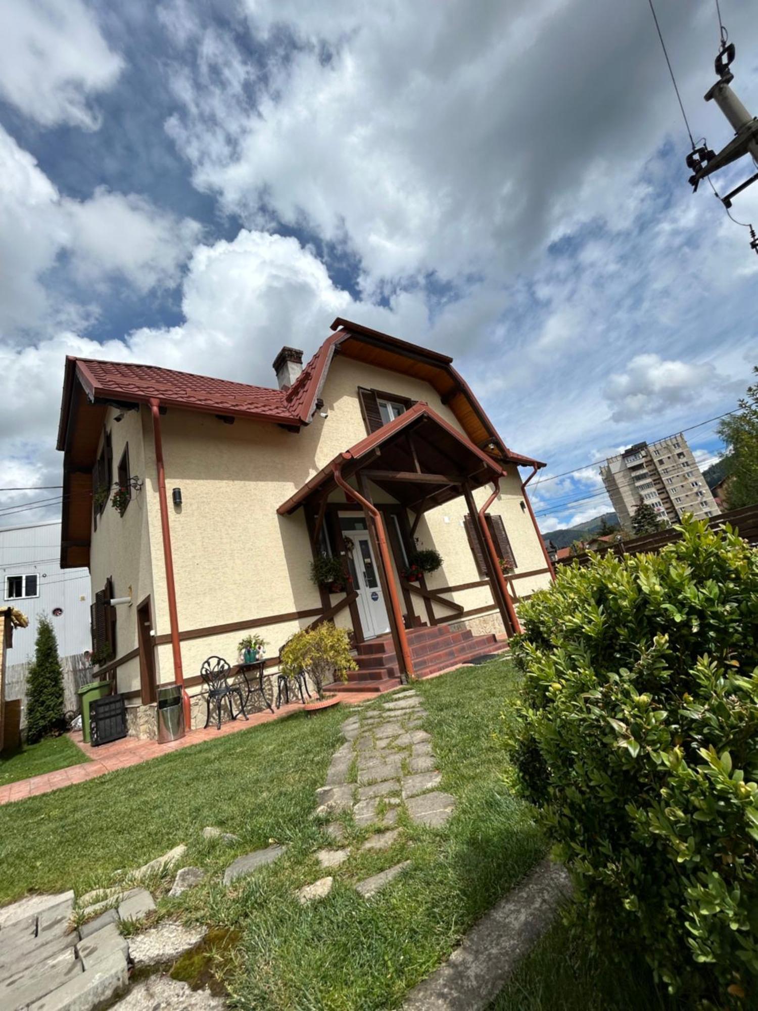 Residence Rooms Bucovina Кимпулунг-Молдовенеск Екстер'єр фото