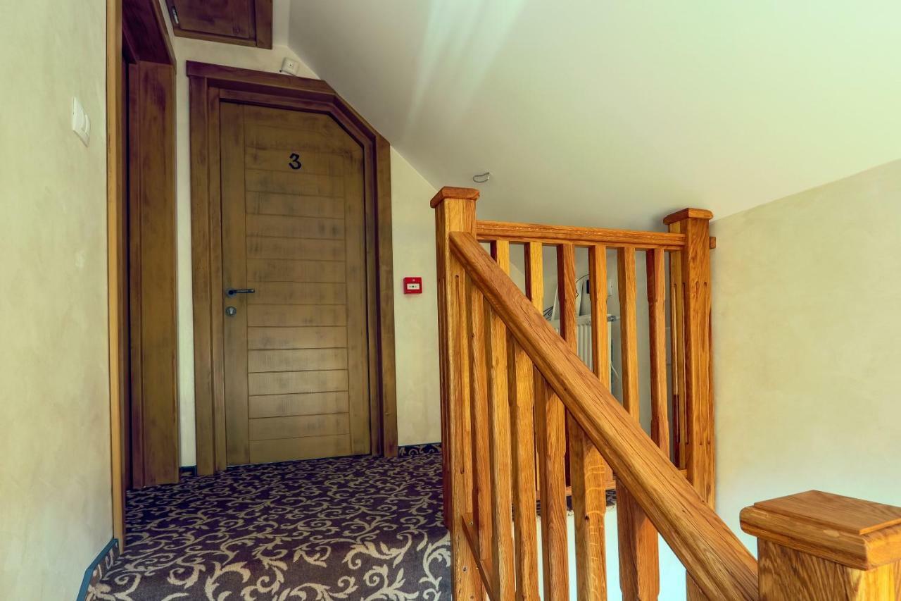 Residence Rooms Bucovina Кимпулунг-Молдовенеск Екстер'єр фото